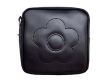 画像をギャラリービューアに読み込む, - MARY QUANT マリークワント デイジー 3WAYバックパック&ショルダーバッグ