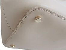 画像をギャラリービューアに読み込む, - kate spade ケイトスペード スペード レザートートバッグ