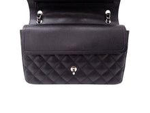画像をギャラリービューアに読み込む, CHANEL シャネル Matelasse マトラッセ Chain Shoulder Bag Classic Large Handbag チェーンショルダーバッグ クラシックラージハンドバッグ A58600