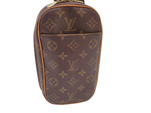 画像をギャラリービューアに読み込む, LOUIS VUITTON ルイヴィトン MONOGRAM モノグラム ポシェット・ガンジュ M51870