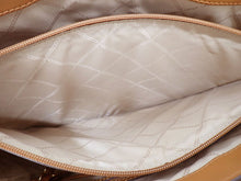 画像をギャラリービューアに読み込む, - MICHAEL KORS マイケルコース VOYAGER PVC EW SIG ボイジャー MKシグネチャー Tote Bag PCポケット付 トートバッグ 30T8GV6T4B