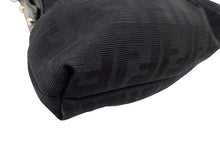 画像をギャラリービューアに読み込む, - FENDI フェンディ Zucca ズッカ柄 Shoulder Bag ショルダーバッグ 8BR445