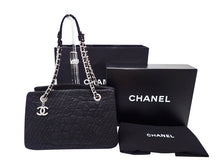 画像をギャラリービューアに読み込む, - CHANEL シャネル 31RUE CAMBON カメリア デニム マドモアゼル チェーンショルダー トートバッグ A66903