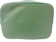 画像をギャラリービューアに読み込む, LOUIS VUITTON ルイヴィトン Epi エピ Noé ノエ M44004