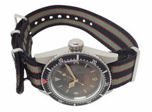 画像をギャラリービューアに読み込む, WMT WATCH シーダイバー ハニカム トロピカル WMT135-01