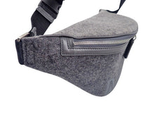 画像をギャラリービューアに読み込む, - MCM エムシーエム LOGO BODY BELT BAG ロゴ ボディ ベルトバッグ MUZ9AFI42EP001