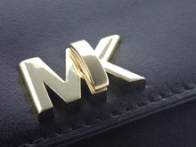 画像をギャラリービューアに読み込む, - MICHAEL KORS マイケルコース Mott Large Leather Wallet モット ラージ レザー ウォレット ロゴクリップ フラップ 長財布 32T7GOXE3L