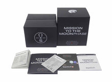 画像をギャラリービューアに読み込む, - オメガ スウォッチ バイオセラミック ムーンスウォッチ スヌーピー MISSION TO THE MOONPHASE NEW MOON SO33B700