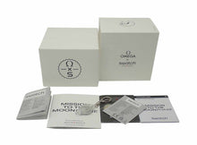 画像をギャラリービューアに読み込む, - オメガ スウォッチ バイオセラミック ムーンスウォッチ スヌーピー MISSION TO THE MOONPHASE FULL MOON SO33W700