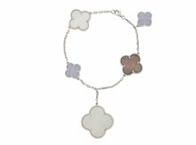 画像をギャラリービューアに読み込む, - ヴァンクリーフ&アーペル マジック アルハンブラ ブレスレット 5モチーフ VCARL62400 K18WG カルセドニー/マザー オブパール