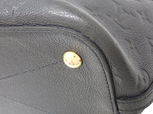 画像をギャラリービューアに読み込む, LOUIS VUITTON ルイヴィトン MONOGRAM EMPREINTE モノグラムアンプラント Mazarine MM マザリーヌMM M50643