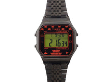画像をギャラリービューアに読み込む, - TIMEX タイメックス クラシックデジタル タイメックス80 スペースインベイダー ブラック コラボレーション TW2V30200