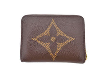 画像をギャラリービューアに読み込む, LOUIS VUITTON ルイヴィトン Monogram Giant モノグラム ジャイアント Zippy Coin Perth ジッピー・コイン パース M69354