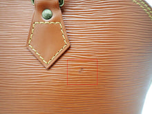 画像をギャラリービューアに読み込む, LOUIS VUITTON ルイヴィトン Epi エピ Alma アルマ M52148