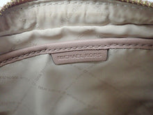画像をギャラリービューアに読み込む, - MICHAEL KORS マイケルコース MK Signature MKシグネチャ JET SET ITEM LG EW ジェットセット アイテム ラージ EW CROSSBODY Shoulder Bag クロスボディ ショルダーバッグ 35F8GTTC3B