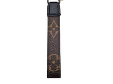 画像をギャラリービューアに読み込む, - LOUIS VUITTON ルイヴィトン Monogram モノグラム Slim Dragonne Bag Charm And Key Holder キーホルダー・スリム ドラゴンヌ M00853