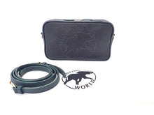 画像をギャラリービューアに読み込む, - HUNTING WORLD ハンティングワールド Punching Logo パンチング ロゴ 2way Pochette Shoulder Clutch Bag 2WAY ポシェット ショルダー クラッチバッグ 2041FLZ