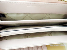 画像をギャラリービューアに読み込む, - MICHAEL KORS マイケルコース MK Signature MKシグネチャー Travel Continental Wallet Large トラベル コンチネンタルウォレット ラージ OUTLET アウトレット 35F8GTVT3B