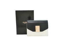 画像をギャラリービューアに読み込む, CELINE セリーヌ C Logo Bicolor Cロゴ バイカラー Tri-Fold Wallet 三つ折り財布 10C723BQ8