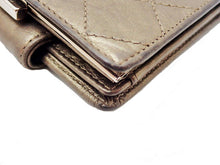 画像をギャラリービューアに読み込む, - CHANEL シャネル COCO ココマーク Vintage Calf ヴィンテージ カーフ Clasp Bi-fold Wallet がま口二つ折り財布