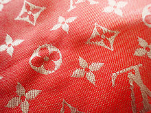 画像をギャラリービューアに読み込む, LOUIS VUITTON ルイヴィトン Monogram Classic Shawl ショール・モノグラム M74008