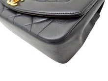 画像をギャラリービューアに読み込む, CHANEL シャネル Matlasse Diana 22 マトラッセ ダイアナ 22 Chain Shoulder Bag チェーン ショルダーバッグ A01164