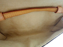 画像をギャラリービューアに読み込む, LOUIS VUITTON ルイヴィトン Monogram モノグラム Pochette Twin PM ポシェット・ツインPM M51854