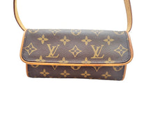 画像をギャラリービューアに読み込む, LOUIS VUITTON ルイヴィトン Monogram モノグラム Pochette Twin PM ポシェット・ツインPM M51854