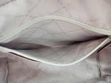 画像をギャラリービューアに読み込む, - MICHAEL KORS マイケルコース Jet Set Travel Signature Large ジェット セット トラベル シグネチャー ラージ Chain Shoulder Tote Bag チェーン ショルダー トートバッグ 35F8GTVE7B