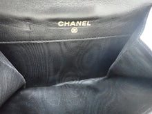 画像をギャラリービューアに読み込む, - CHANEL シャネル COCO ココマーク W hook Wallet Wホック財布 A01427