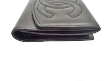 画像をギャラリービューアに読み込む, - CHANEL シャネル COCO ココマーク W hook Wallet Wホック財布 A01427