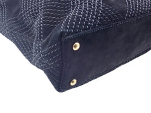 画像をギャラリービューアに読み込む, CHANEL シャネル Wild Stitch ワイルドステッチ Suede Tote Bag スエード トートバッグ