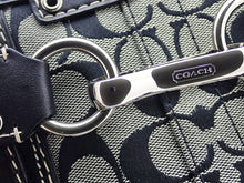 画像をギャラリービューアに読み込む, COACH コーチ Hampton Signature Tassel Carryall ハンプトン シグネチャー タッセル キャリーオール Tote Bag トートバッグ F13068