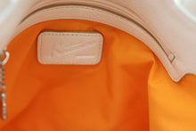 画像をギャラリービューアに読み込む, Kitamura キタムラ Stitch Design Leather Tote Bag with Pouch ポーチ付き ステッチ デザイン レザー トートバッグ