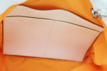 画像をギャラリービューアに読み込む, Kitamura キタムラ Stitch Design Leather Tote Bag with Pouch ポーチ付き ステッチ デザイン レザー トートバッグ