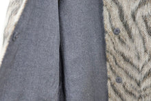 画像をギャラリービューアに読み込む, FENDI フェンディ Fur Pocket ファー ポケット Cape Coat ケープコート