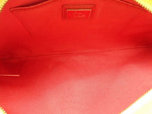 画像をギャラリービューアに読み込む, - Christian Louboutin クリスチャンルブタン ルビポッシュ スパイクスタッズ クラッチバッグ ウォレット イエロー/赤 カーフ