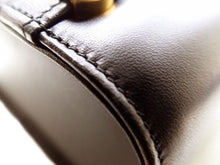 画像をギャラリービューアに読み込む, ジュン アシダ 箱型 ハンドバッグ