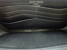 画像をギャラリービューアに読み込む, JIMMY CHOO ジミーチュウ カーナビー スタースタッズ付 ジップアラウンド ウォレット