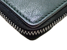 画像をギャラリービューアに読み込む, JIMMY CHOO ジミーチュウ カーナビー スタースタッズ付 ジップアラウンド ウォレット