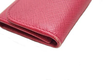 画像をギャラリービューアに読み込む, - PRADA プラダ 1PG222 サフィアーノレザー 6連キーケース ピオニア(ピンク) 革