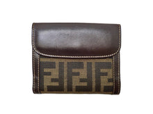 画像をギャラリービューアに読み込む, - FENDI フェンディ ズッカ柄 Wホック財布
