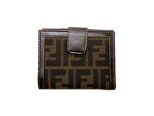 画像をギャラリービューアに読み込む, - FENDI フェンディ ズッカ柄 Wホック財布