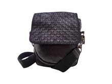 画像をギャラリービューアに読み込む, - Orobianco オロビアンコ レザー ショルダーバッグ 黒