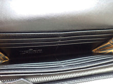 画像をギャラリービューアに読み込む, - Vivienne Westwood ヴィヴィアン ウエストウッド アングロマニア エンボス 長財布