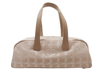 画像をギャラリービューアに読み込む, CHANEL シャネル New Travel Line ニュートラベルライン Mini Boston Bag ミニボストンバッグ A15828