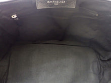 画像をギャラリービューアに読み込む, - BALENCIAGA バレンシアガ ネイビー スモールカバス 542017 黒 革