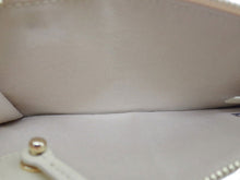 画像をギャラリービューアに読み込む, - Chloe クロエ クロエC スモールパース キーリング付 L字ファスナー カード入れ付小銭入れ