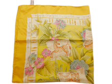 画像をギャラリービューアに読み込む, Salvatore Ferragamo サルヴァトーレ フェラガモ シルク スカーフ アニマル/花/葉