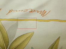 画像をギャラリービューアに読み込む, Salvatore Ferragamo サルヴァトーレ フェラガモ シルク スカーフ アニマル/花/葉